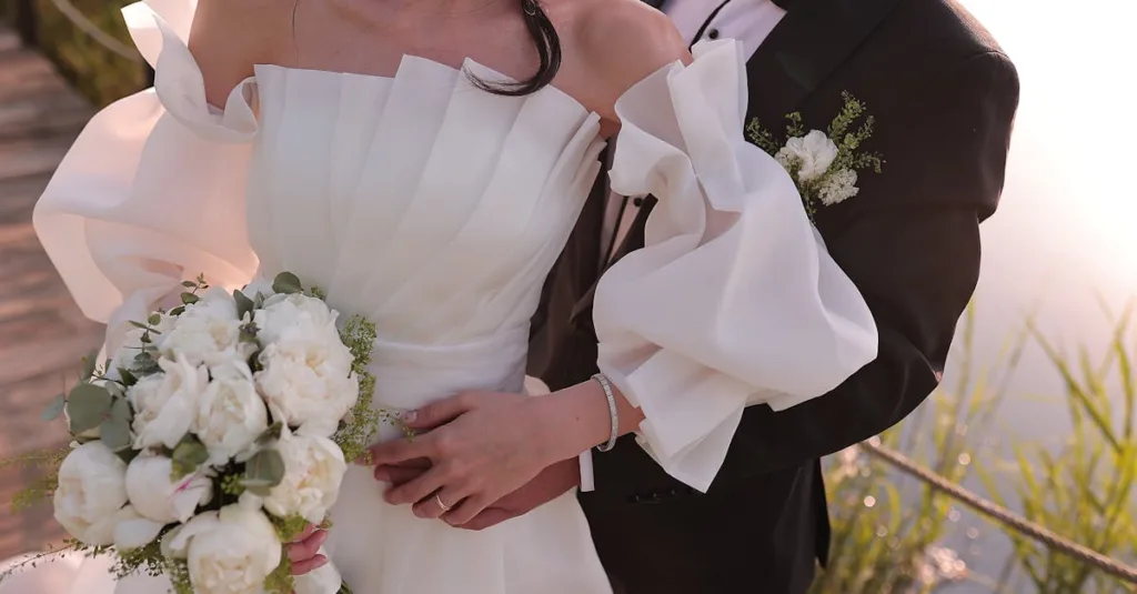 découvrez notre sélection élégante de robes de mariée à barbès, alliant style unique et qualité pour un jour inoubliable.