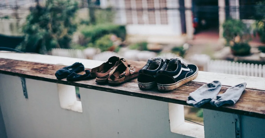 conseils et astuces pour entretenir vos chaussures et prolonger leur durée de vie grâce à des soins adaptés et faciles à réaliser.